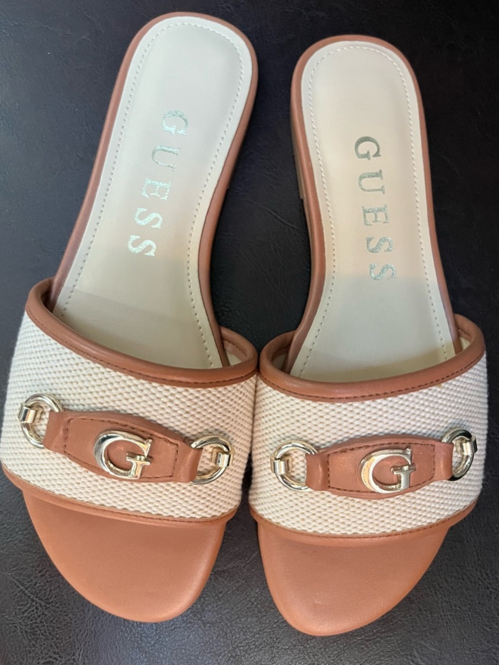 GUESS Tan and Cream Logo Buckle Slide Sandals